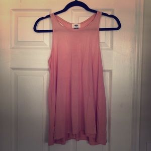 Pink sleeveless shirt/tank top